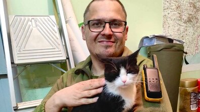 Фото: Зоомагазин «Шалені мопси» і перші в Україні «мопсомати»: як ветеран розвинув свій бізнес із підтримкою міста