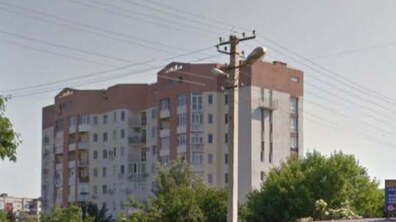 Фото: Місто відмовило в облаштуванні житла в технічному поверсі багатоповерхівки на вул. Лінкольна