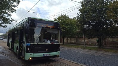 Фото: У Львові провели екскурсію тролейбусними маршрутами, яких більше немає