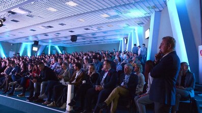 Фото: У Львові стартувала найбільша техконференція України ІТ Arena 2019