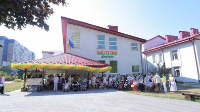 Фото: У Львові зібрали 4 тонни макулатури для центру «Джерело»