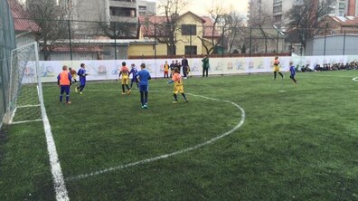 Фото: На спортивному майданчику на вул. Кошиця, 4 працюватиме безкоштовна секція з футболу
