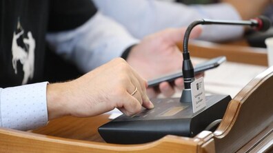 Фото: Місто візьме костел та монастир кармелітів в оренду і захистить від руйнації