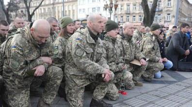 Фото: У Львові попрощались із загиблим на Сході 19-річним військовим