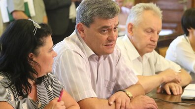 Фото: «Треба продовжувати такі заходи, як дератизація, дезінфекція і дотримання особистої гігієни і правил термічної обробки харчових продуктів», - В. Зуб