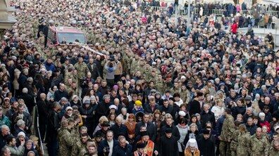 Фото: У Хрестопоклонну неділю — 31 березня, вулицями Львова пройде Хресна Дорога