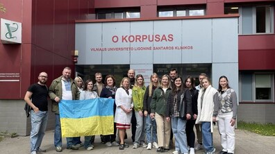 Фото: Переймають кращі світові практики: лікарі центру UNBROKEN пройшли курс мануальної терапії у Литві
