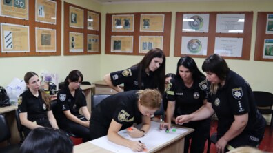 Фото: З вересня у 25 школах Львова працюватимуть офіцери служби освітньої безпеки