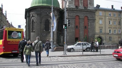 Фото: У тестовому режимі запрацювали ще 2 «розумні» світлофори – на перехресті вул Личаківська – Митна та Руська – Підвальна
