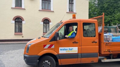 Фото: Львів передасть гуманітарну допомогу водоканалам України