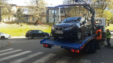Фото: Лише за один тиждень інспектори з паркування виписали штрафів на понад 2 мільйони гривень