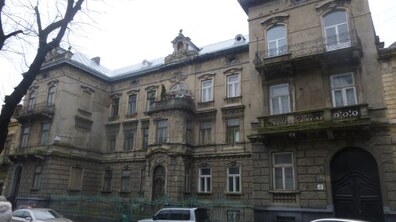 Фото: Проведення аукціону на вул. Тершаковців, 4