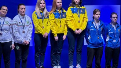 жіноча трійка у складі Анастасії Павлової, Ірини Третьякової та Соломії Гнип