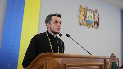 Фото: «Для того, аби наші вірні змогли комфортно відвідувати храми та не боятись, ми пропонуємо використовувати засоби дезінфекції та гігієни», — о. Павло Дроздяк