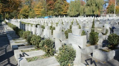 Фото: «Ми розробили чіткий алгоритм поховання людей, які мали підтверджені підозри на коронавірус», — Галина Слічна