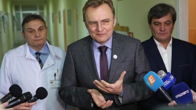 Фото: «Буде освячення води на пл. Ринок, де будуть брати участь всі конфесії», - мер Львова про Водохреща