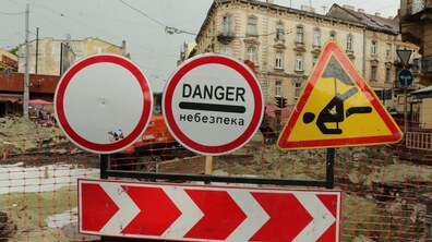 Фото: Від сьогодні буде обмежено рух транспортних засобів на вул. Чернівецькій