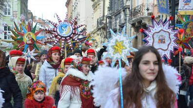 Фото: Львів святкує новорічні та різдвяні свята