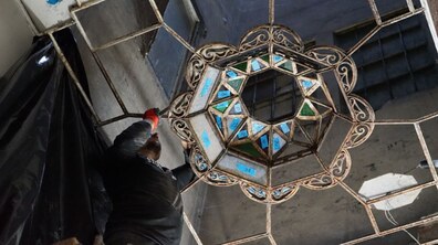 Фото: У Львові реставрують 100-річний вітражний ліхтар