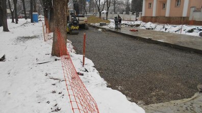 Фото: Роботи з капітального ремонту вул. Замарстинівської не припиняються