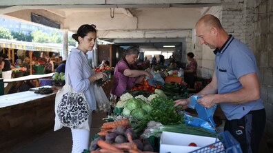 Фото: На місці, де зараз працює ринок «Любінське сяйво», планують облаштувати громадський простір