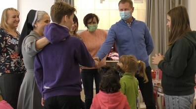 Фото: Центр соціальної підтримки дітей та сімей «Рідні» відвідали працівники Львівської митниці