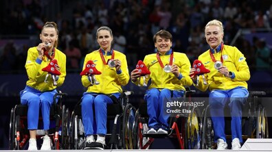 Фото: Українські шпажистки – срібні призерки Паралімпіади 2024