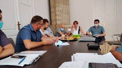 Фото: У Ратуші відбулася зустріч щодо складної ситуації з будівництвом житла на вул. Володимира Великого, 2А