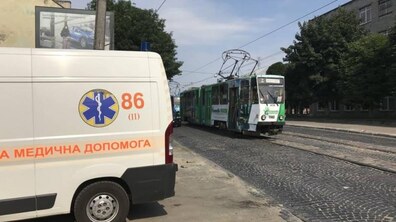 Фото: У трамвайному вагоні 7-го маршруту раптово помер пасажир