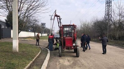 Фото: Щоб не було підтоплень: до кінця весни у Львівській громаді очистять понад 8 тис. дощоприймачів (відео)