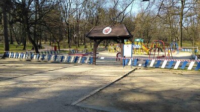 Фото: У Львові провели дезінфекцію парку ім. І. Франка та парку «Високий Замок»