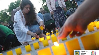 Фото: У Львові вшанують 74-ту річницю депортації кримськотатарського народу з Криму