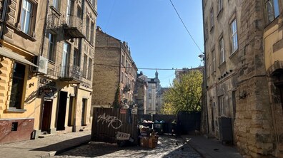 Фото: Вулицю Федоровича у центрі Львова повністю відкриють для пішоходів і проїзду спецтехніки