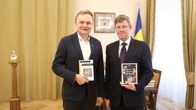 Фото: Вже цього року в Литві відкриють завод львівського виробника кормів для тварин