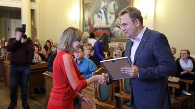 Фото: У Львові вручили одноразову грошову винагороду в межах реалізації Програми «Успішний педагог»