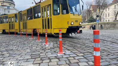 Фото: З 20 жовтня на частині вул. І. Франка будуть замінювати пошкоджені делініатори: частково обмежать рух транспорту