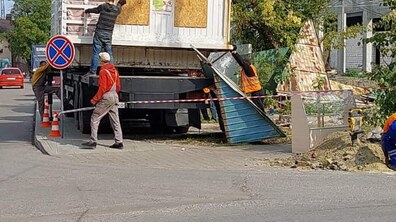 Фото: Місто облаштовує ділянку на вул. Садовій під комунальний ринок