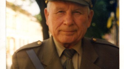 Василь Романів у формі вояка УПА. м. Львів, початок 2000-х рр.  