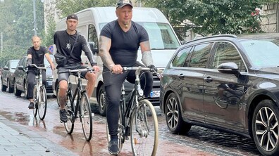 Фото: У місті завершать велодоріжку на вул. Словацького (відео)
