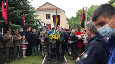 Фото: У Зашкові урочисто відзначили 130-ту річницю з дня народження Євгена Коновальця