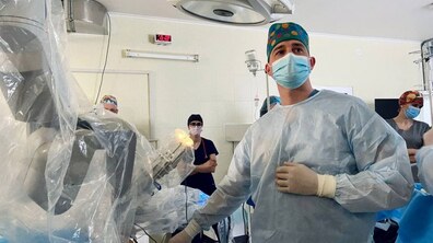 Фото: У Львові вперше прооперували стравохід з допомогою робота Da Vinci