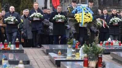 Фото: На Личакові вшанували пам’ять Героїв Небесної Сотні