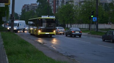 Фото: Станом на ранок в місті курсує 585 одиниць громадського транспорту