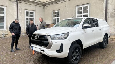 Фото: 103-тя бригада отримала від міста авто для виконання бойових завдань