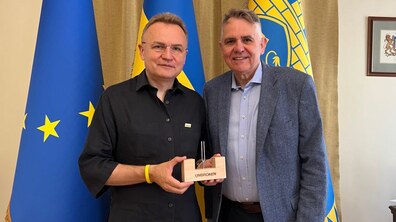 Фото: Мер Львова попрощався з Послом Королівства Нідерландів, який завершив свою каденцію в Україні