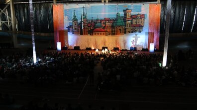 Фото: Сьогодні у Львові відбулась перша спільна молитва паломників ТЕЗЕ