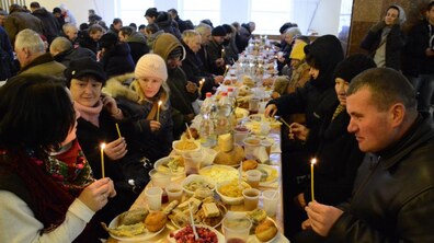 Фото: Потребуючих у Львові частуватимуть традиційними різдвяними стравами: відбудуться святвечори та святковий обід 