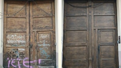 Фото: У будинку на вул. Театральній, 7 відновлено дерев’яну браму