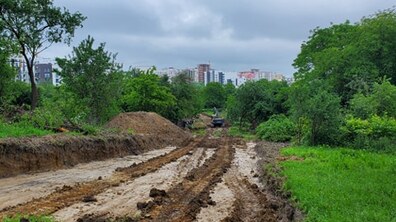 Фото: Заступник міського голови проінспектував будівництво доріг у районі «Під Голосоком»