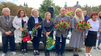 Фото: У Львові вшанували пам’ять Героїв Небесної Сотні: Романа Точина, Юрія Вербицького та Миколи Дзявульського